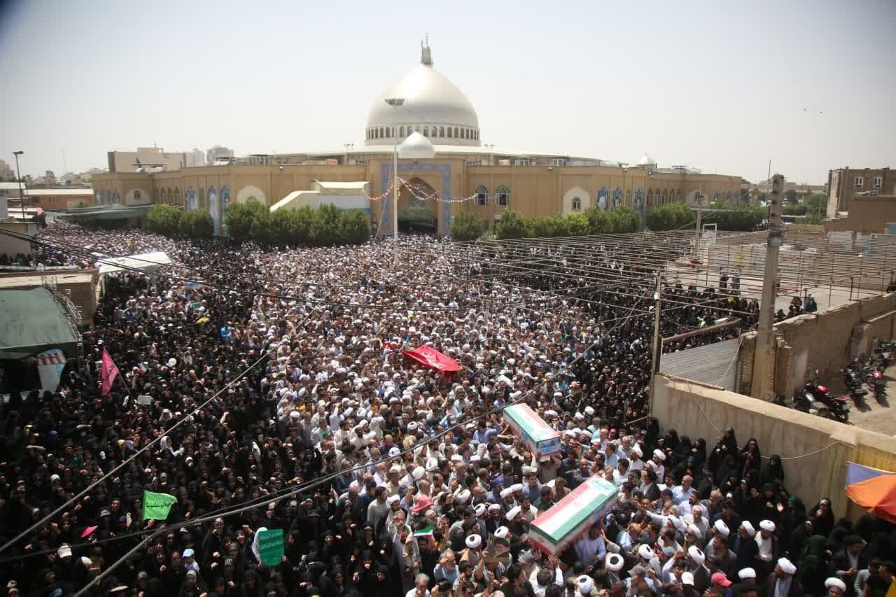 Video: People of Qom stage protest against Israel, U.S.