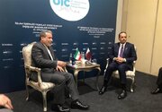 İran Dışişleri Bakanı İstanbul'da Mevkidaşlarıyla Bir Araya Geldi
