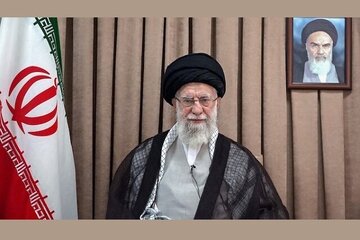 Kiongozi Muadhamu: Wamarekani wafahamu kuwa taifa la Iran halitasalimu amri