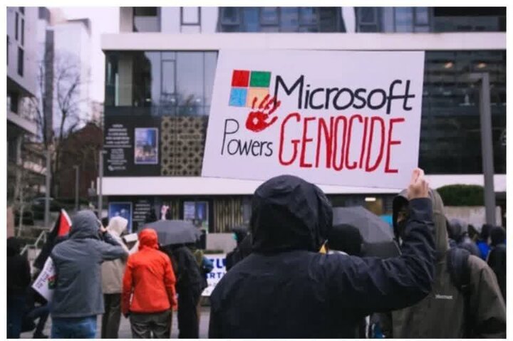 دستان خونیِ مایکروسافت، هدف موشک‌ ایران