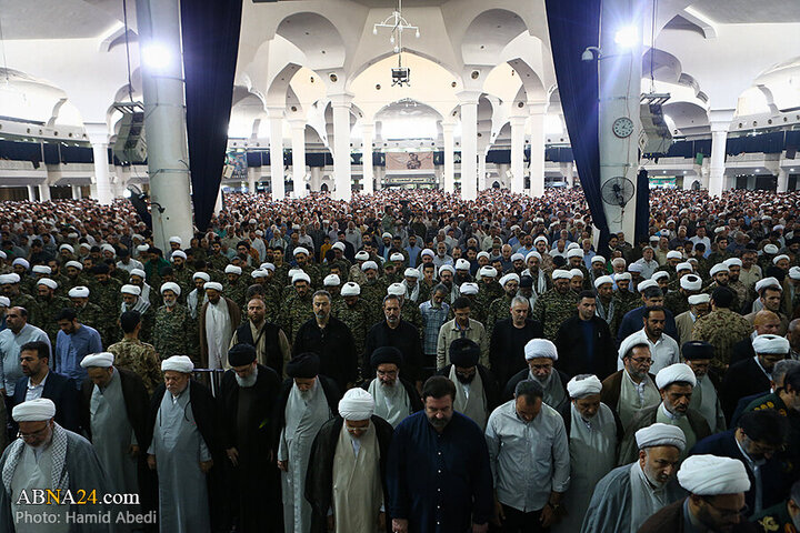 Photos: Funeral ceremony of 5 martyrs of Zionist regime's attacks on "Wrath and Victory" rally in Qom - 1