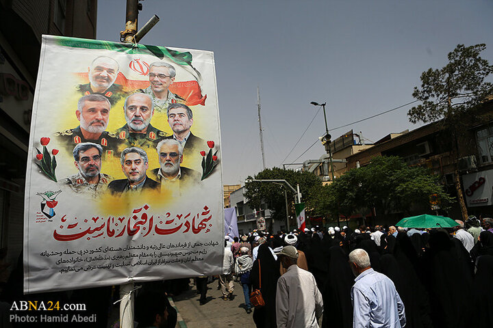 Photos: Funeral ceremony of 5 martyrs of Zionist regime's attacks on "Wrath and Victory" rally in Qom - 1