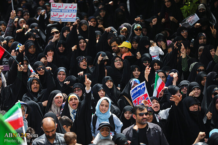 Photos: Funeral ceremony of 5 martyrs of Zionist regime's attacks on "Wrath and Victory" rally in Qom - 1