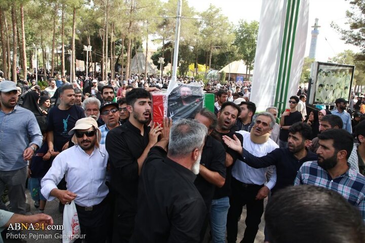 Photos: Funeral ceremony of martyrs of Zionist regime's aggression held in Isfahan
