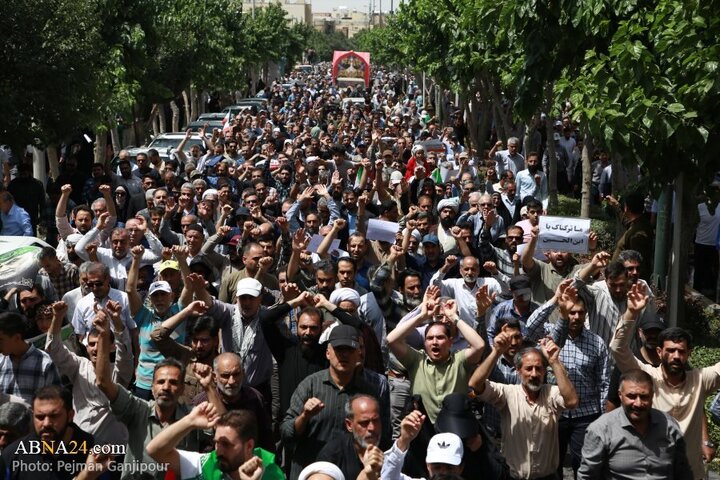 Photos: Funeral ceremony of martyrs of Zionist regime's aggression held in Isfahan