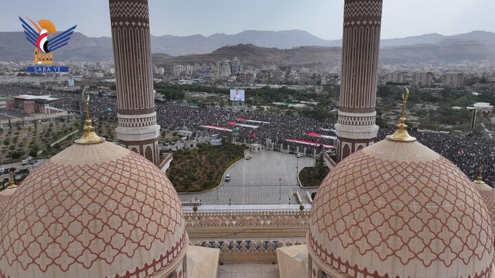 تقرير مصور/ الحشود الغفيرة اليمنية تؤكد وقوفها مع إيران ضد العدوان الصهيوني الغاشم