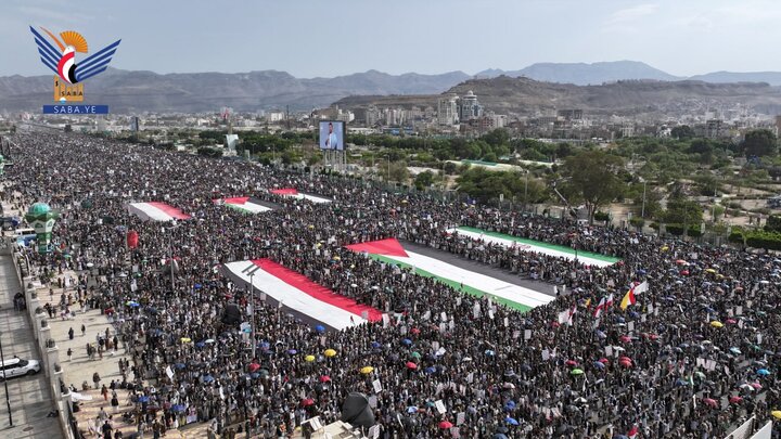 تقرير مصور/ الحشود الغفيرة اليمنية تؤكد وقوفها مع إيران ضد العدوان الصهيوني الغاشم