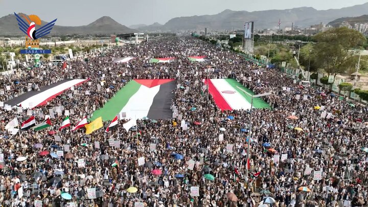 تقرير مصور/ الحشود الغفيرة اليمنية تؤكد وقوفها مع إيران ضد العدوان الصهيوني الغاشم