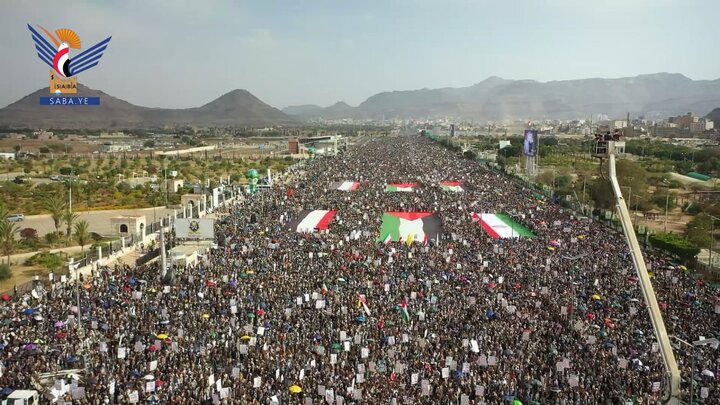 تقرير مصور/ الحشود الغفيرة اليمنية تؤكد وقوفها مع إيران ضد العدوان الصهيوني الغاشم