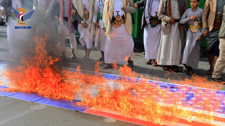 تقرير مصور/ الحشود الغفيرة اليمنية تؤكد وقوفها مع إيران ضد العدوان الصهيوني الغاشم