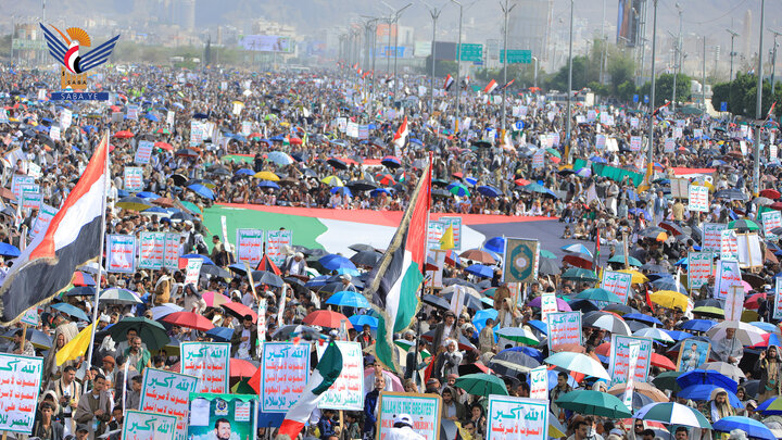 تقرير مصور/ الحشود الغفيرة اليمنية تؤكد وقوفها مع إيران ضد العدوان الصهيوني الغاشم