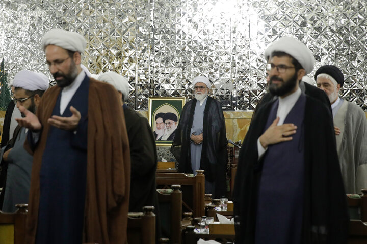 گزارش تصویری | دیدار جمعی از روحانیون با تولیت آستان قدس رضوی
