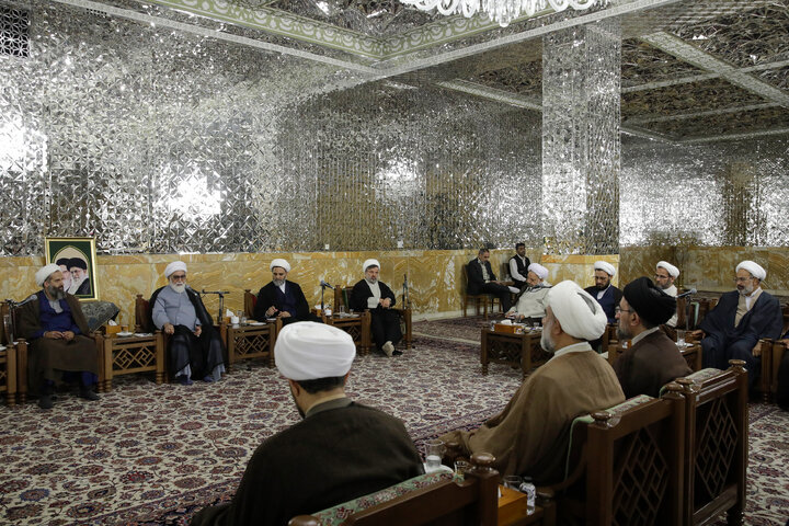 گزارش تصویری | دیدار جمعی از روحانیون با تولیت آستان قدس رضوی