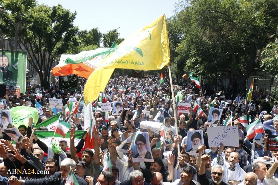 Majority of Iranians support missile response to Israeli strikes, poll shows