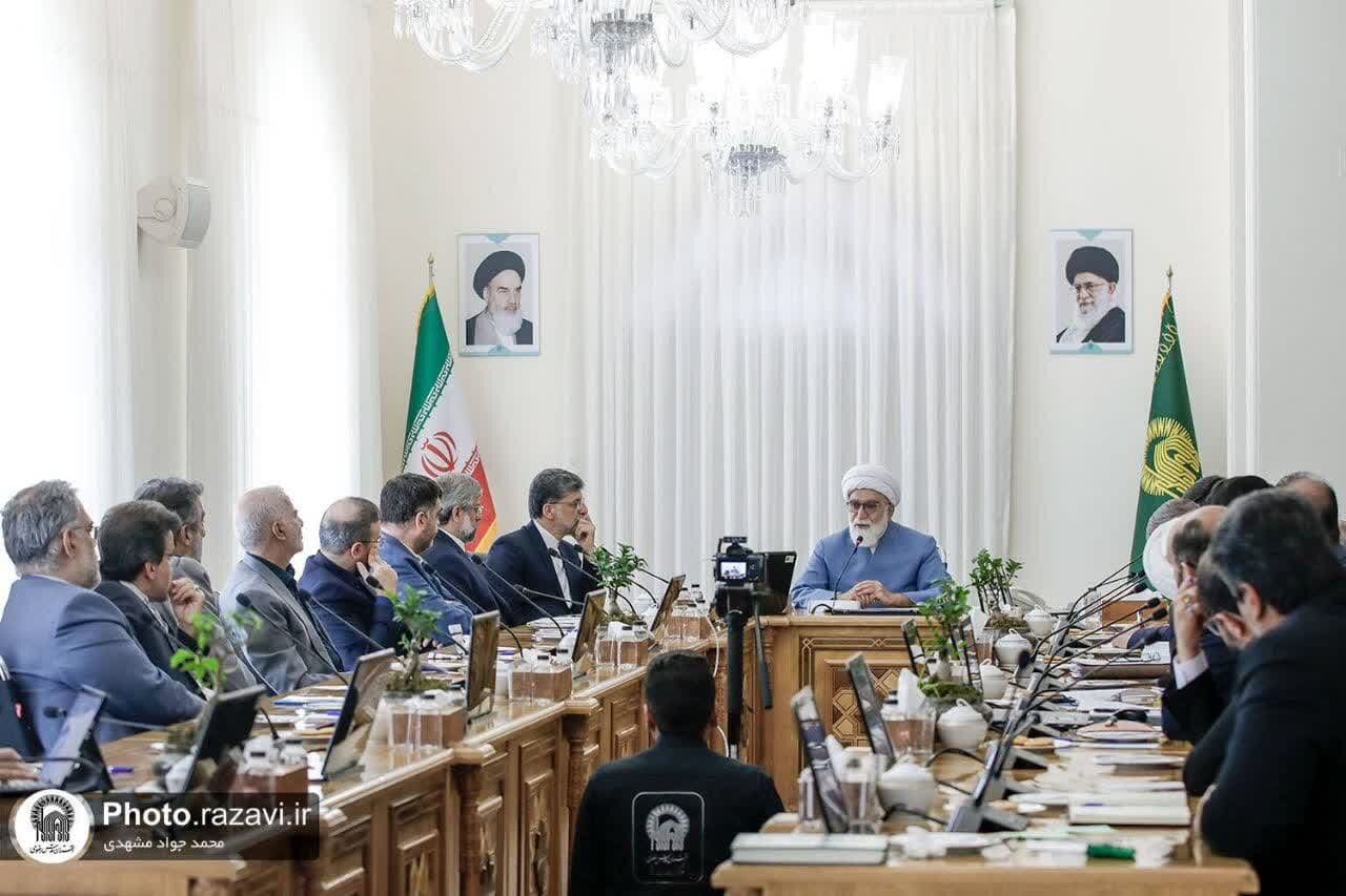 Crimes of US, Zionist regime remain in historical memory of Iranian nation: Razavi shrine custodian