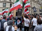 Galeri Foto: Demonstrasi Warga Inggris Mengutuk Agresi Militer Rezim Zionis Terhadap Iran