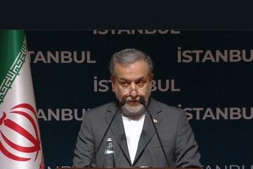 وەزیری دەرەوەی ئێران: دەستدرێژی کراوەتە سەر وڵاتمان و دەبێ وڵام بدەینەوە