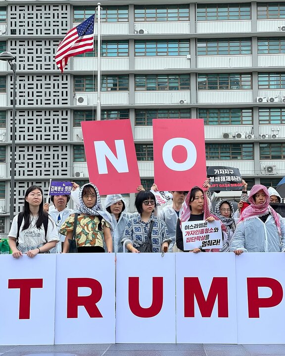 تجمع مردم کره جنوبی در محکومیت تهاجم رژیم صهیونیستی به ایران