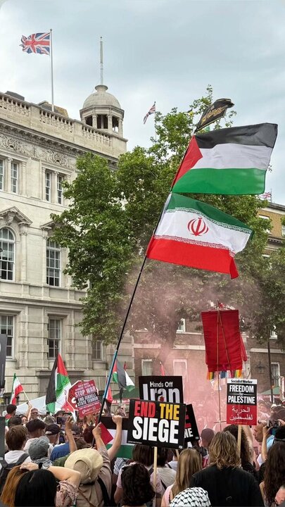 Photos: British people demonstrate in condemnation of Zionist regime's military aggression against Iran