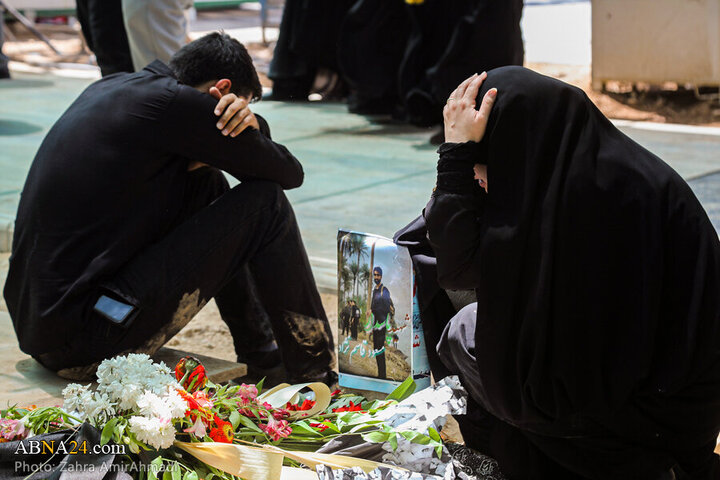 Photos: Funeral of 2 women martyred in Zionist regime attacks held in Tehran