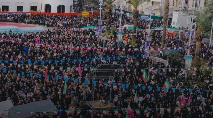 رشت، یکصدا علیه استکبار / میدان شهرداری میزبان اجتماع فرزندان میرزاکوچک