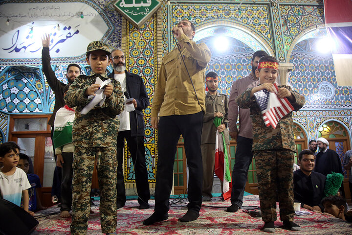 گزارش تصویری | اعلام انزجار و فریاد انتقام مردم قم علیه تجاوز آمریکا به خاک ایران