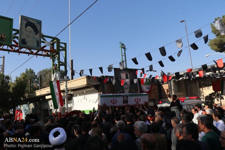 مراسم تشییع و تدفین شهید حسین نوریان در شهر کوشک اصفهان