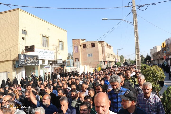 مراسم تشییع و تدفین شهید حسین نوریان در شهر کوشک اصفهان