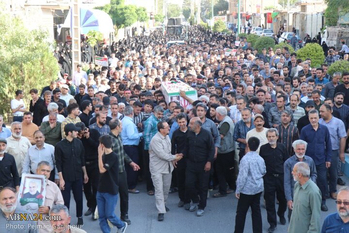 مراسم تشییع و تدفین شهید حسین نوریان در شهر کوشک اصفهان