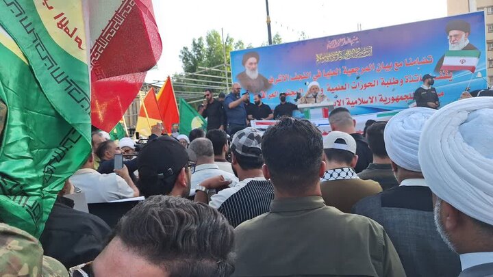 تجمع پرشور طلاب و اساتید حوزه عملیه نجف در اعلام همبستگی با مردم ایران