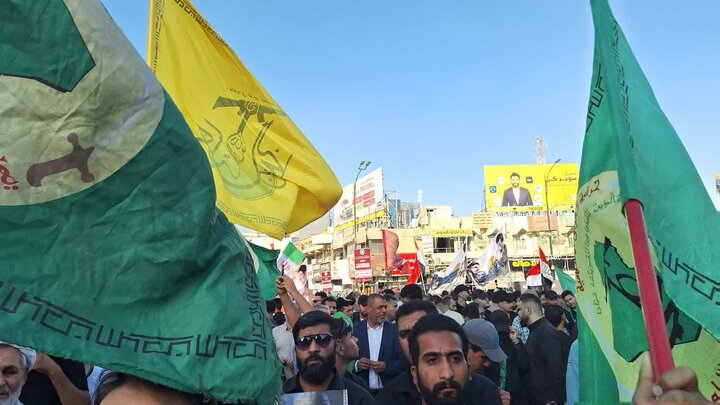 تجمع پرشور طلاب و اساتید حوزه عملیه نجف در اعلام همبستگی با مردم ایران