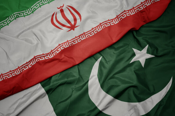 Pakistan says Iran has right to defend itself