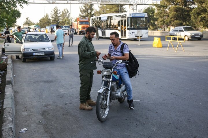 گزارش تصویری | ایست بازرسی‌های بسیج در قم