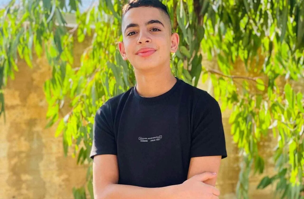 Israeli forces shot martyr 13-year-old Palestinian boy near Ramallah