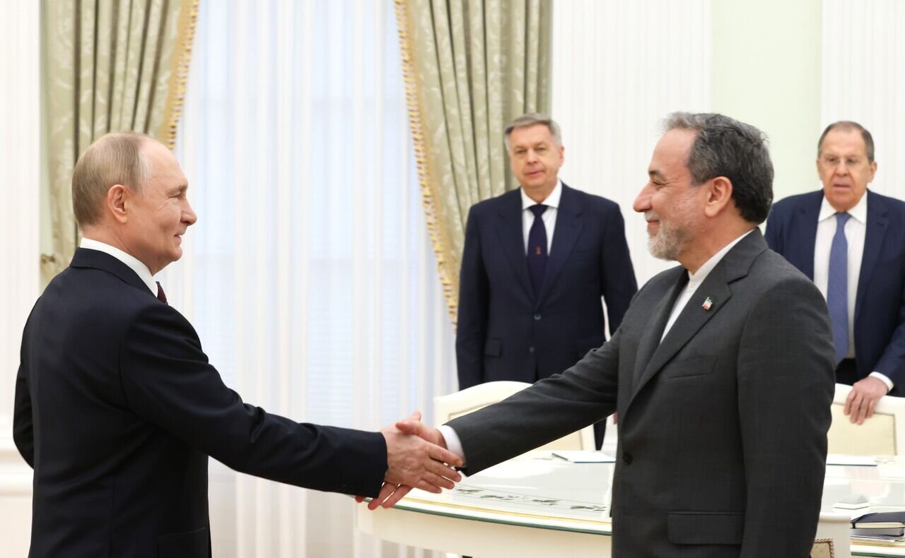 Putin: İran’a yönelik saldırılar nedensiz ve gerekçesiz bir saldırıdır