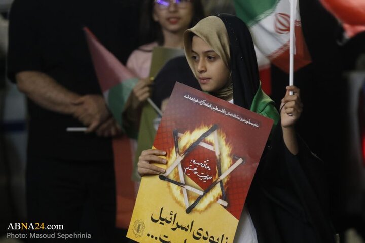 تجمع مردم تبریز در حمایت از نیروهای مسلح جمهوری اسلامی ایران