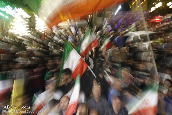 تجمع مردم تبریز در حمایت از نیروهای مسلح جمهوری اسلامی ایران