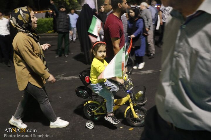 تجمع مردم تبریز در حمایت از نیروهای مسلح جمهوری اسلامی ایران