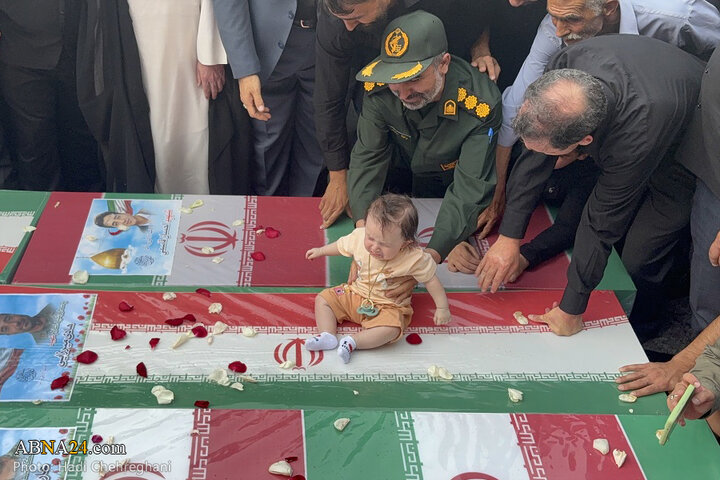 مراسم تشییع پیکر ۸ شهید تجاوز رژیم صهیونیستی در شهر قم