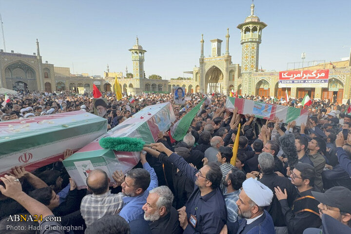 مراسم تشییع پیکر ۸ شهید تجاوز رژیم صهیونیستی در شهر قم