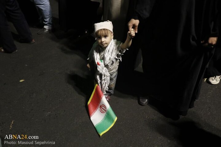 Photos: Tabriz people gather in support of Iranian Armed Forces