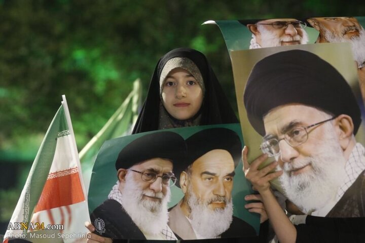 Photos: Tabriz people gather in support of Iranian Armed Forces