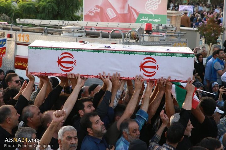 Photos: Funeral of 13 Iranian martyrs over Zionist regime attacks held in Isfahan