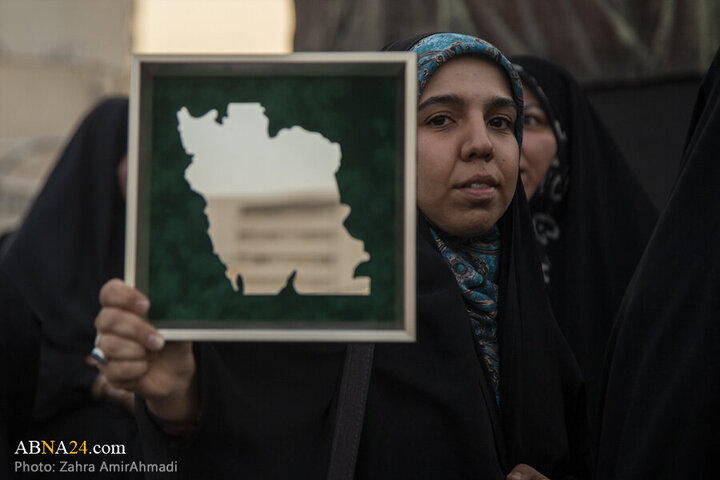 Photos: Magnificent gathering of Tehran people in support of Iranian armed forces