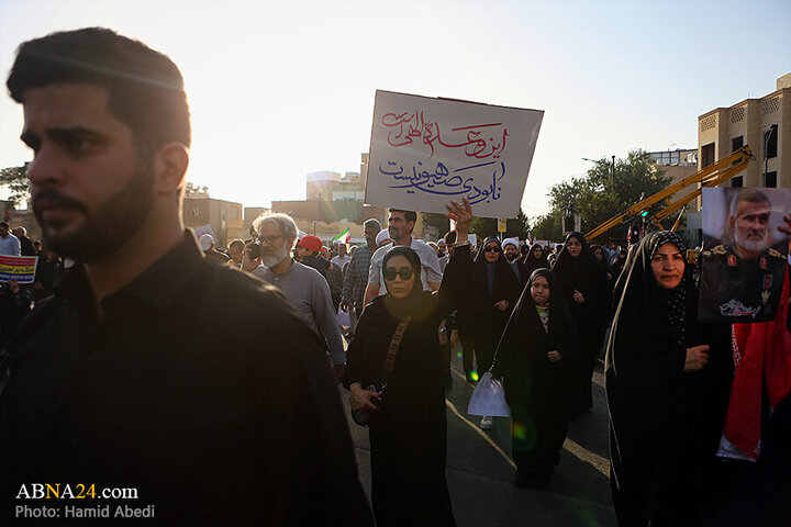 Photos: Funeral ceremony for 8 martyrs of Zionist aggression held in Qom