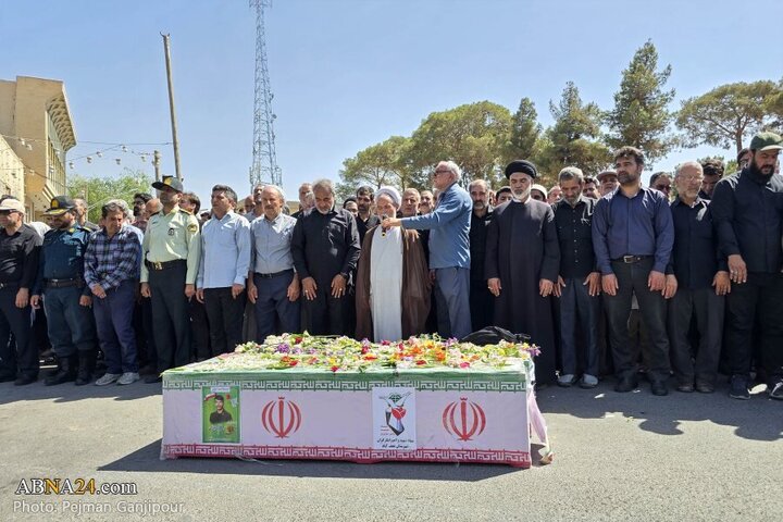Photos: Funeral of 3 martyrs of brutal attack by Zionist regime in Najafabad, Isfahan