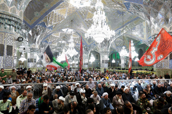 گزارش تصویری | تشییع و تدفین شهدای حمله تروریستی رژیم صهیونسیتی در حرم رضوی