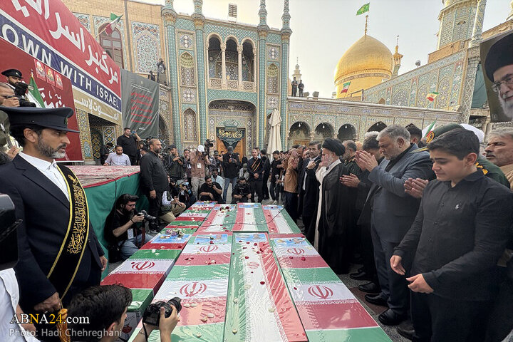 Photos: Funeral ceremony for 8 martyrs of Zionist aggression held in Qom - 2