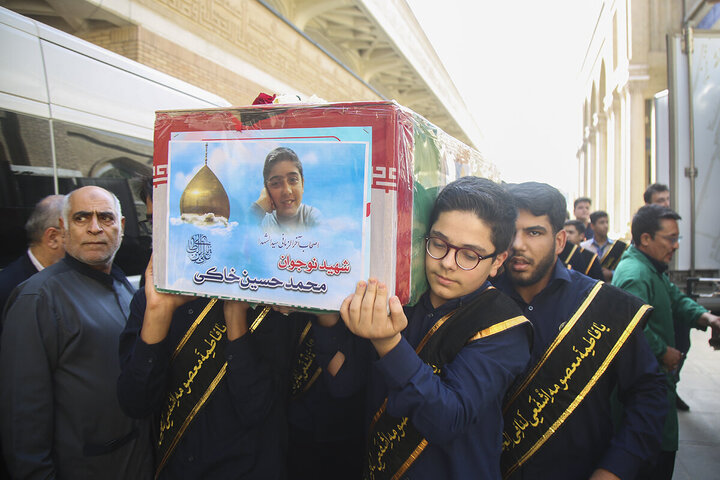 Photos: Funeral ceremony for 8 martyrs of Zionist aggression held in Qom - 3