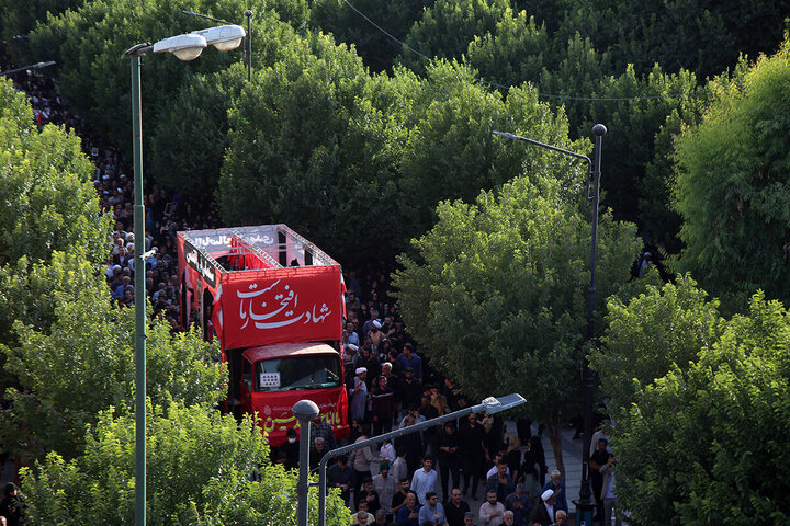 Photos: Funeral ceremony for 8 martyrs of Zionist aggression held in Qom - 3
